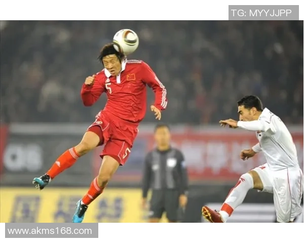 中国足球新星崛起八号球员引领未来之路 中国足球新星崛起八号球员引领未来之路