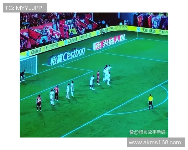 足球明星私生活曝光引发热议视频内容震惊球迷与粉丝 足球明星私生活曝光引发热议视频内容震惊球迷与粉丝