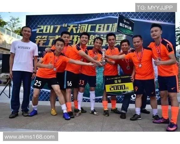 广州与上海足球队赛后分析战术对决与表现评估